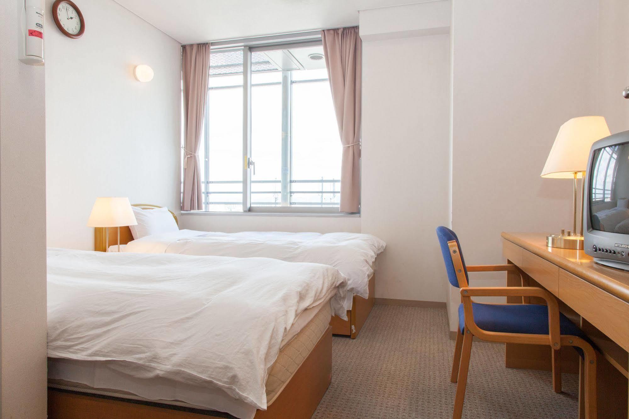 Shin-Osaka Youth Hostel Dış mekan fotoğraf